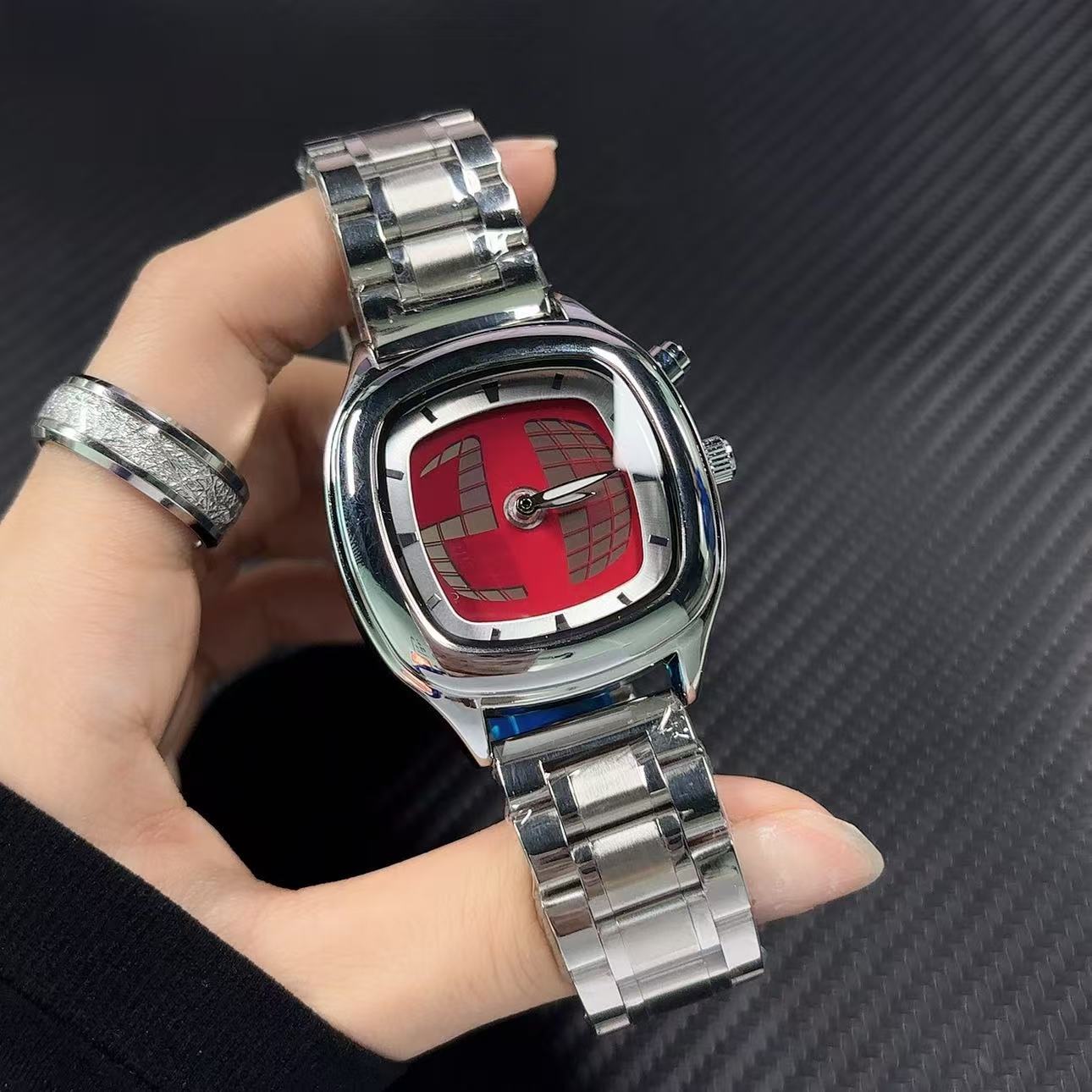 นาฬิกาข้อมือผู้ชายสไตล์เรโทรมิ - Vintage Collectible Watches บทวิจารณ์และราคา