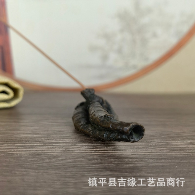 ที่ใส่ธูปรูปกบใบบัว ของสะสมโบร - Vintage Collectible Christmas Ornaments บทวิจารณ์และราคา
