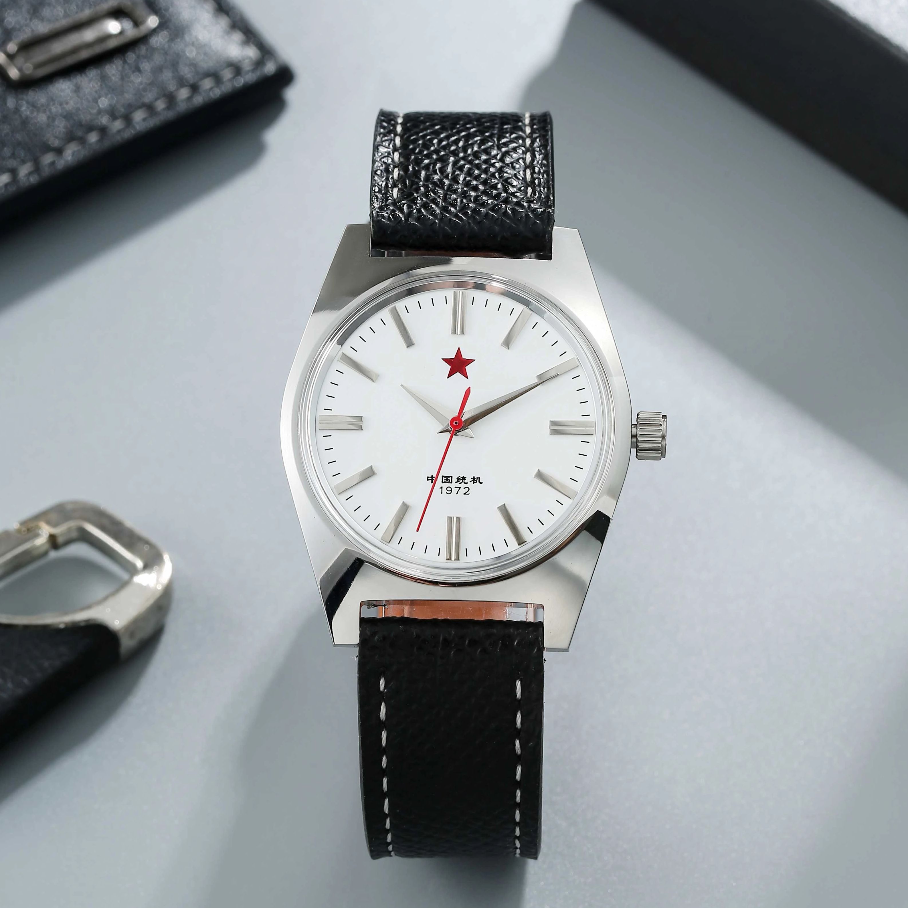 นาฬิกาข้อมือผู้ชาย 36 มม. วินเ - Vintage Collectible Watches บทวิจารณ์และราคา